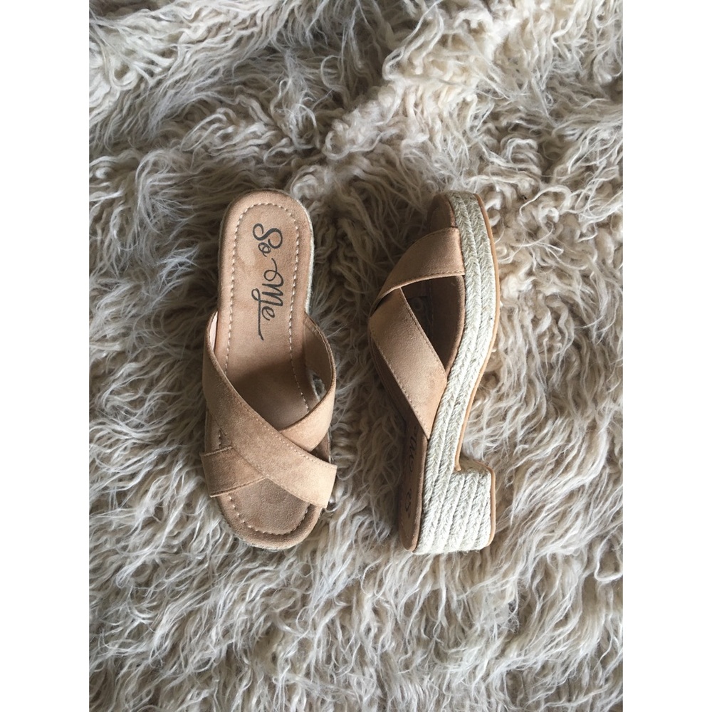 Kitten heel sandals